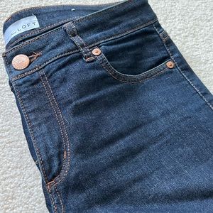Loft Curvy skinny denim jeans
